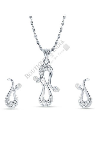 Silver-Tone Elegant Swan Shaped Pendant Set - Boutique4India Inc.